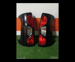 stop posteriore dx sx fiat panda cross 2019