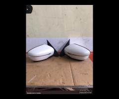 specchietto retrovisore esterno dx sx Nissan Juke