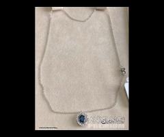 COLLANA ORO 18kt. DIAMANTI E ZAFFIRO BLU