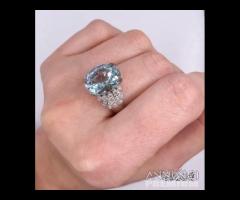 ANELLO ORO 18kt. DIAMANTI ED ACQUAMARINA ct. 6,67