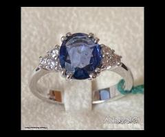 ANELLO ORO 18kt. CON DIAMANTI NATURALI E ZAFFIRO