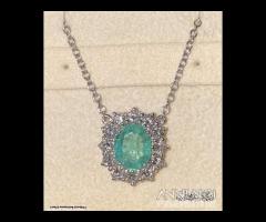 COLLANA ORO BIANCO 18 kt. DIAMANTI E SMERALDO