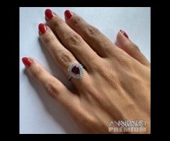 ANELLO ORO 18kt. DIAMANTI E RUBINO NATURALE CUORE