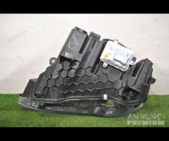 BMW X3 F25 LCI X4 F26 FARO DESTRO BI-XENON | 16678
