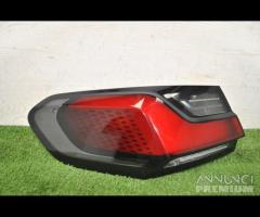 Bmw 2 u06 8494359 fanale esterno sinistro | 15884