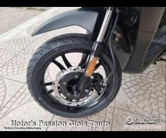 SYM Symphony 50 E5 Nero Motor's Passion - 9