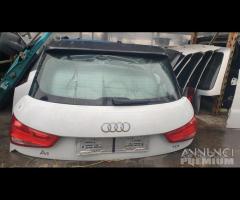 Portellone BAGAGLIAIO cofano posteriore AUDI A1 (