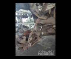 Ponte posteriore Renault Clio 2012