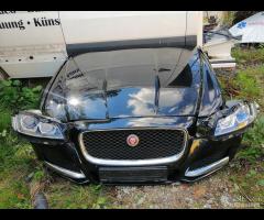 BMW F10 F11 Fari Anteriori Radiatori Completi