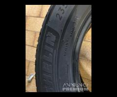 Pneumatici Michelin 235/55 r17 103V M+S invernali