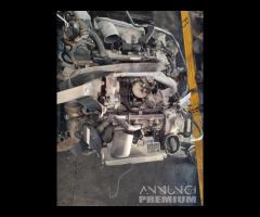Motore PER RICAMBI mercedes ML meno volano codice