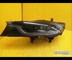 Lampada cintura musata con cofano e paraurti compl