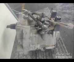 Cambio Volkswagen Polo (9N) 1.2 16v 64cv/47kw 2001