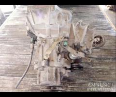 Cambio Fiat 500 1.3mtj (55246215)pos N4