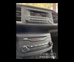 Peugeot 308 | 1.6 - 2015 - 7