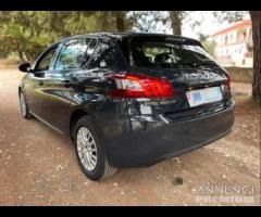 Peugeot 308 | 1.6 - 2015 - 13