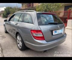 MERCEDES Classe C 200 - 2010 - 19