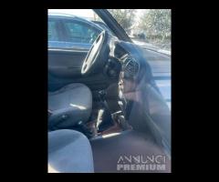KIA Sportage 2.0 4x4 - 2002 GANCIO TRAINO