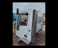 CABINA EUROCARGO TECTOR 150E18