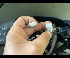 VOLANTE CON COMANDI LEXSUS IS SECONDA SERIE (XE20) - 6