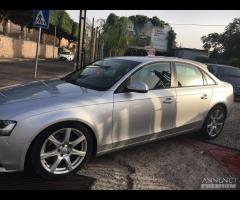 AUDY A4 MODELLO MULTITRONIC diesel 2.0