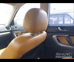 Subaru Legacy Outback 2007 Demolita - NO MOTORE - 30