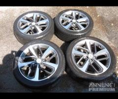 Cerchi e gomme estive hyundai kona 235/45/18