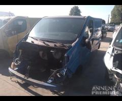 Renault Trafic 2006 Demolito - Per Ricambi