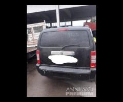 Dodge Nitro 2.8 CRD Demolito - Per Ricambi