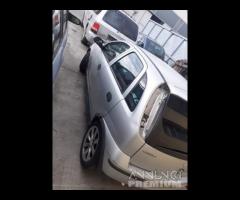 Opel Corsa C 2003 Benzina Demolita - Per Ricambi
