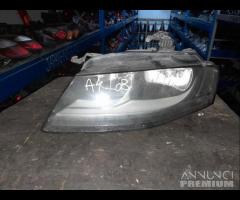 Faro Anteriore Sinistro Per Audi A4 B8 2009