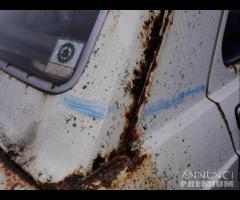 Fiat 128 Berlina Demolita - Per Ricambi