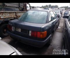 Audi 80 Berlina Demolita - Per Ricambi