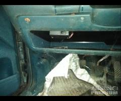 Audi 80 Berlina Demolita - Per Ricambi - 20