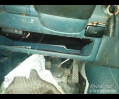 Audi 80 Berlina Demolita - Per Ricambi - 21