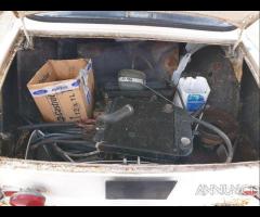 Peugeot 404 Demolita - Per Ricambi - 11