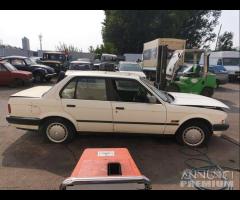 Bmw Serie 3 E30 324 TD Per Ricambi - SENZA PONTE - 6