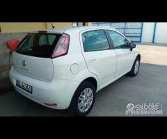 Fiat g.punto 5P-1.4 metano-full-2012