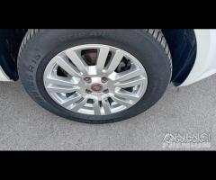 Fiat g.punto 5P-1.4 metano-full-2012 - 11