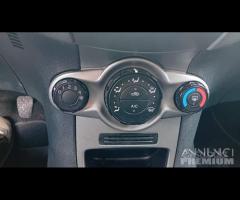 Ford fiesta 5P-1.4 gpl-full-2010 - 10