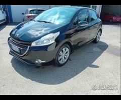 Peugeot 208 5p-1.4 hdi-full-2013 - 8