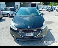 Peugeot 208 5p-1.4 hdi-full-2013 - 12