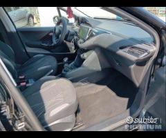 Peugeot 208 5p-1.4 hdi-full-2013 - 20