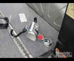 Kit ancoraggi automatici per carrozzina Disabili - 11