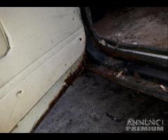 Trabant Demolita - Per Ricambi - 21