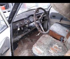 Trabant Demolita - Per Ricambi - 25