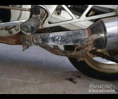 Honda V - Four 750 - VF750F Demolita - Per Ricambi - 12