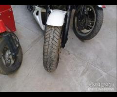 Honda V - Four 750 - VF750F Demolita - Per Ricambi - 29