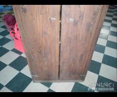 Armadietto A 2 Ante In Legno