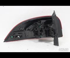 CLIO 4 fanale post esterno destro 000307